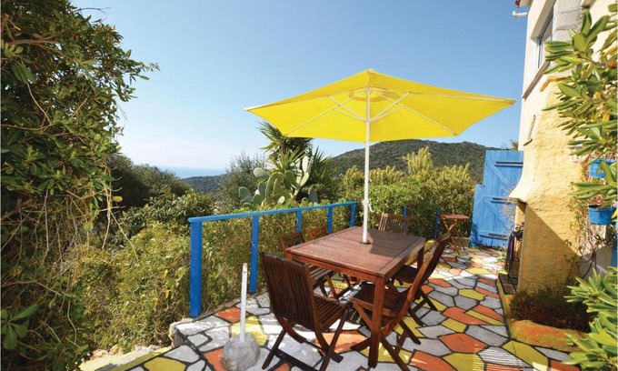 Serra-di-Ferro Apartment | Lovely Apartment In Serra Di Ferro
