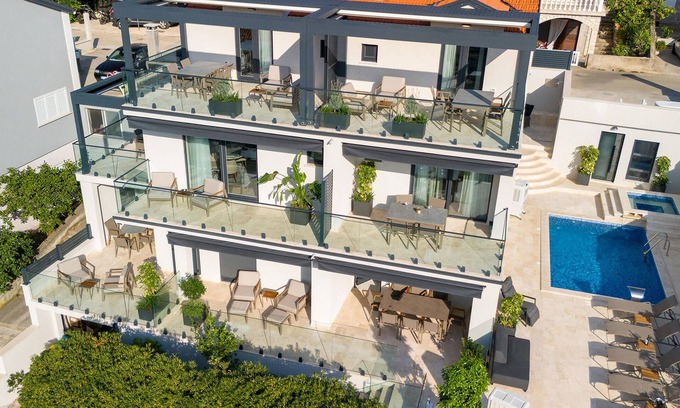 Brna Apartment | Lovely apartment in Korcula with sauna