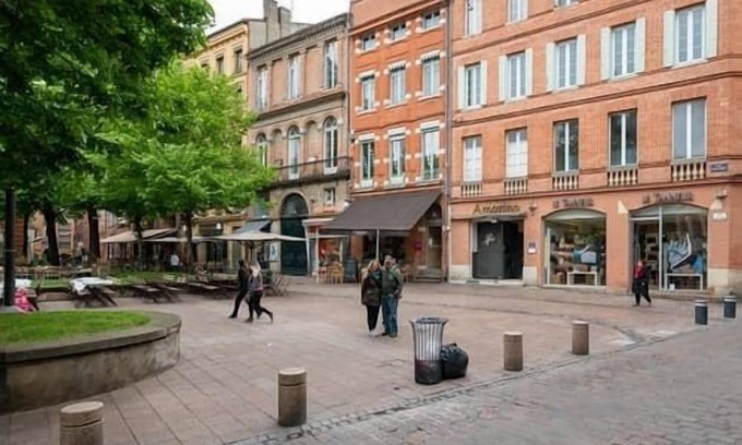 Saint-Georges Apartment | Lovely apartment in the heart of Toulouse