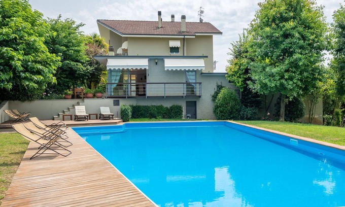 Monteu Roero Apartment | Lovely apartment for 6 guests with WIFI, private pool, A/C, TV, terrace, pets allowed and parking