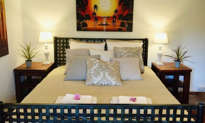 Le Thoronet Apartment | Lovely apartment with AC in charming Le Thoronet