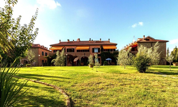 Sughera Apartment | Lovely apartment with pool, A/C, WIFI, TV, patio and panoramic view, close to San Gimignano