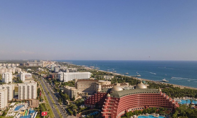 Lara Apartment | Lovely Apartment with Balcony in Aksu