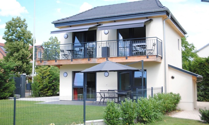 Colmar Apartment | Lovely brand new accommodation in a green setting
