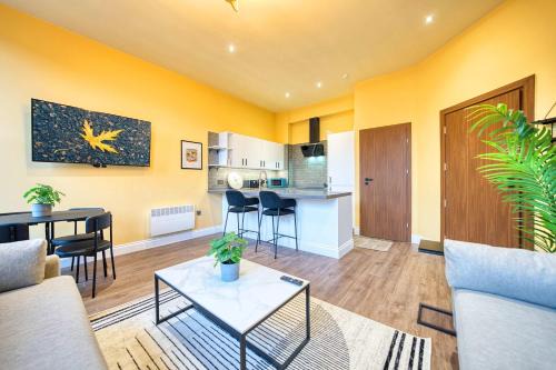 City Centre Glasgow Apartment | Lovely Central Station 1 Bed Apartment A6
