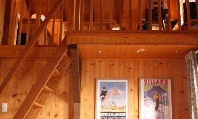 Barboleusaz House | Lovely chalet in the middle of the Swiss Alps