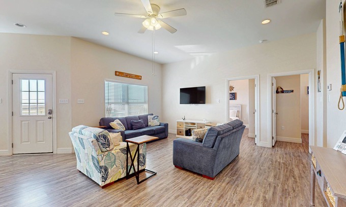Rockport House | Lovely Coral Reef Getaway w/Pool & Playground