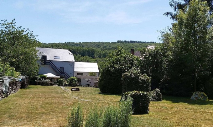 Vierves-sur-Viroin Cottage | Lovely Cottage in Vierves-sur-Viroin with Garden and Terrace