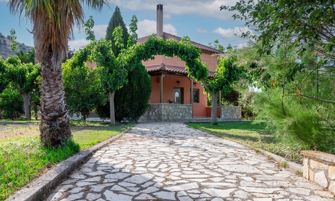 Nea Tirintha House | Lovely Country House near Nafplio