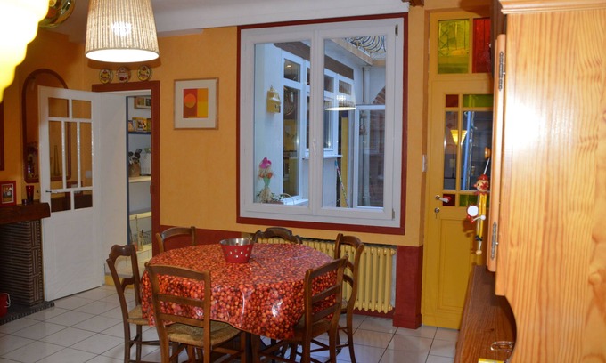Albi Apartment | Lovely Duplex Inner Court and Semi-Covered Terrace