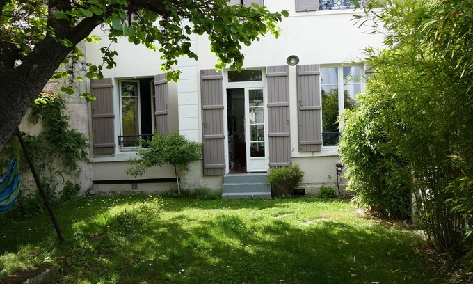 Chatou Apartment | LOVELY FLAT WITH GARDEN NEAR PARIS & JO 2024