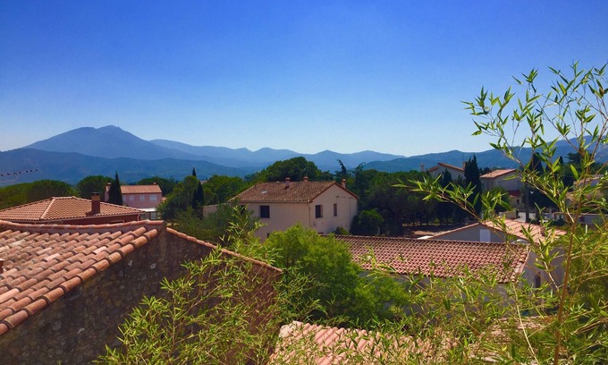 Saint-Jean-Pla-de-Corts House | Lovely period spacious village house with a pool and wifi