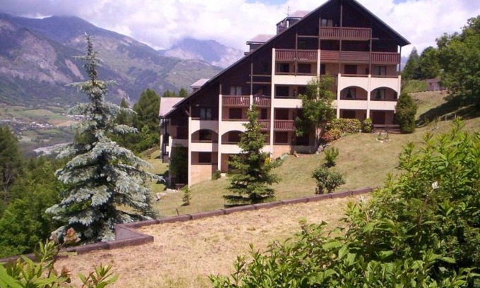 Saint-Leger-les-Melezes Apartment | LOVELY MOUNTAIN STUDIO