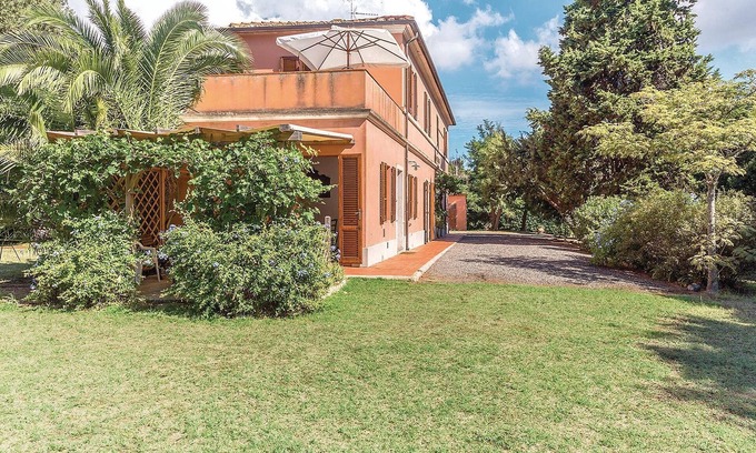 Rosignano Marittimo House | Lovely home in Rosignano Marittimo LI