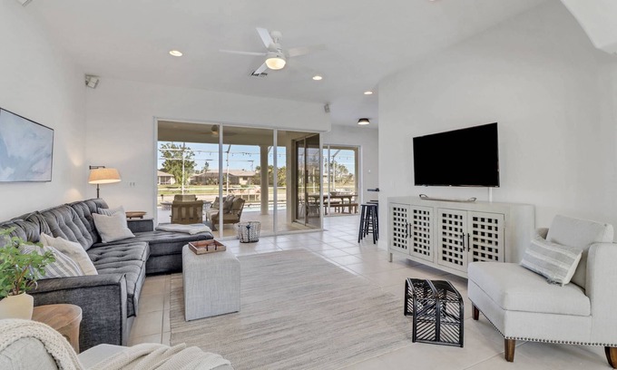 Cape Coral House | Lovely! Heated Pool & Canal Front! SE Cape Coral! Free Kayaks & Over $125 of Free Daily Activities!