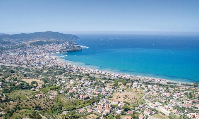 Sant'Egidio del Monte Albino House | Lovely home in Sant'Egidio del Monte