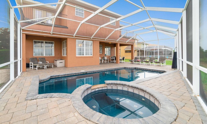 Highgate Park House | Lovely home in a gated neighborhood with pool and spa