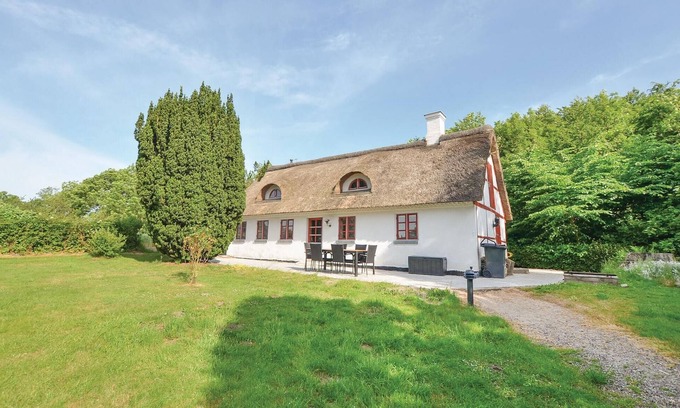 Kettingskov House | Lovely home in Augustenborg with WiFi