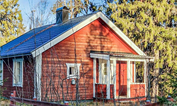 Auktsjaur House | Lovely Home In Auktsjaur With Sauna