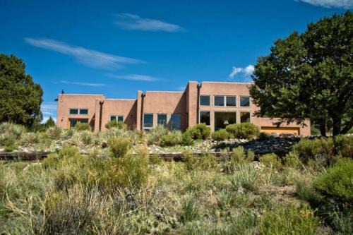Baca Grande House | Lovely Home in Crestone (Great Views!)