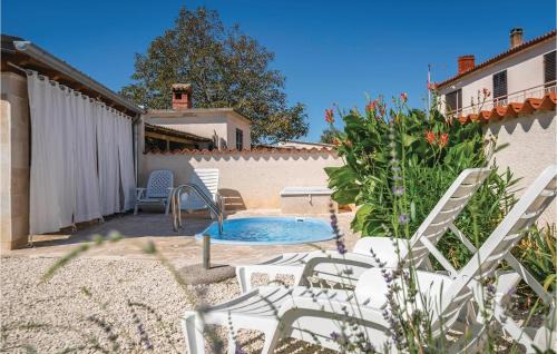 Hreljici House | Lovely Home In Hreljici With Kitchen