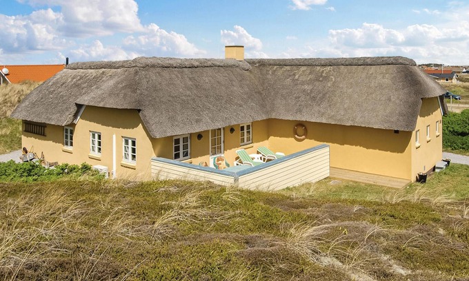 Bjerregard Strand House | Lovely home in Hvide Sande with sauna
