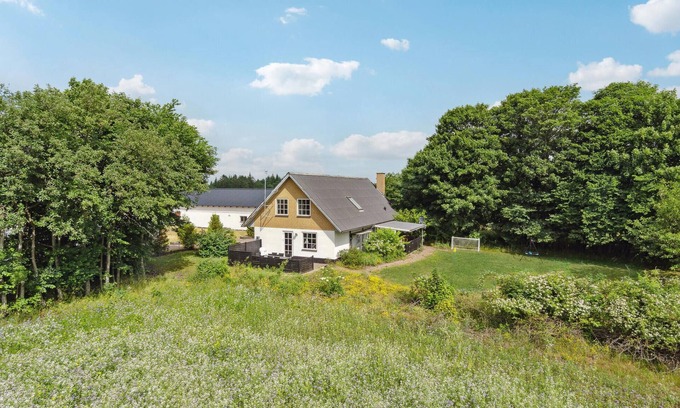 Sindal House | Lovely home in Sindal with WiFi