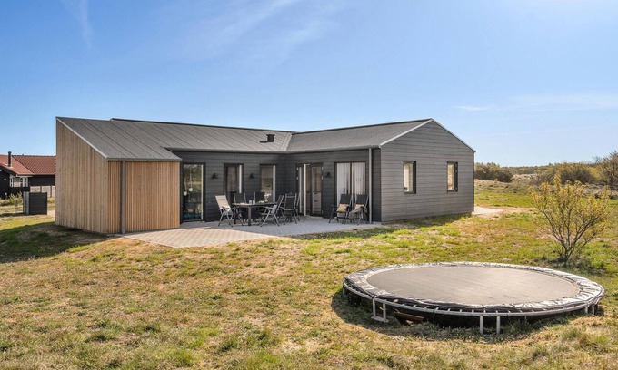 Ringkøbing-Skjern Municipality House | Lovely home in Skjern with sauna