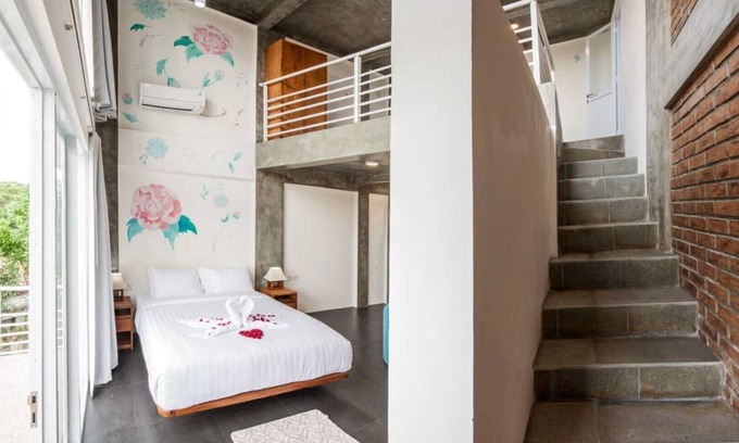 Munggu Hotel | Lovely Loft Space with room for four people Unit #3