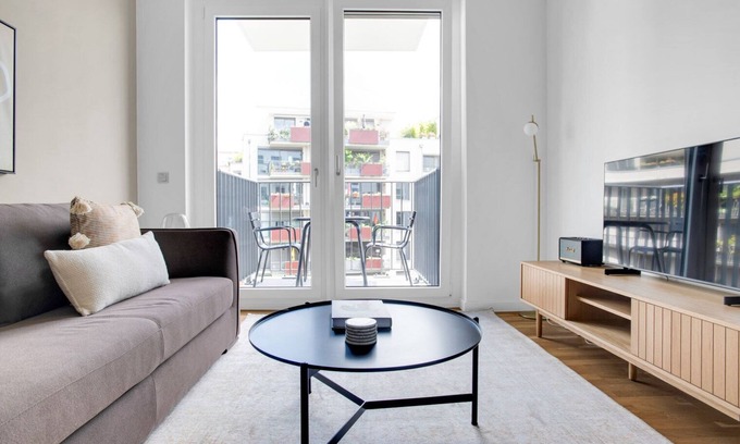 Tiergarten Apartment | Lovely Mitte 1BR near Potsdamer Platz, by Blueground