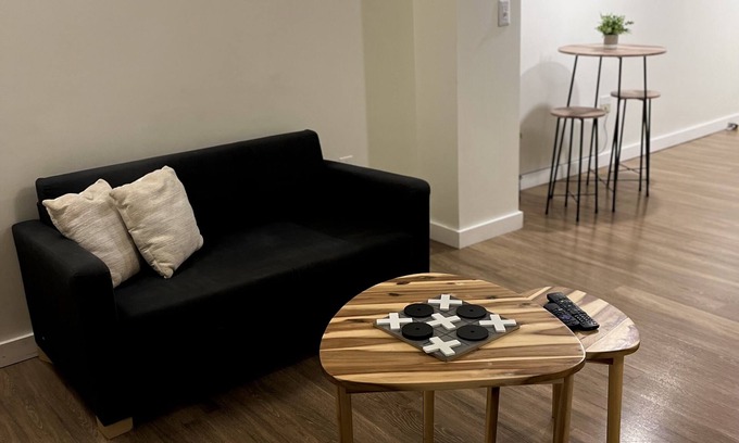 North Miami Apartment | Lovely Modern 1/1 Condo 10mins from Midtown/Beach
