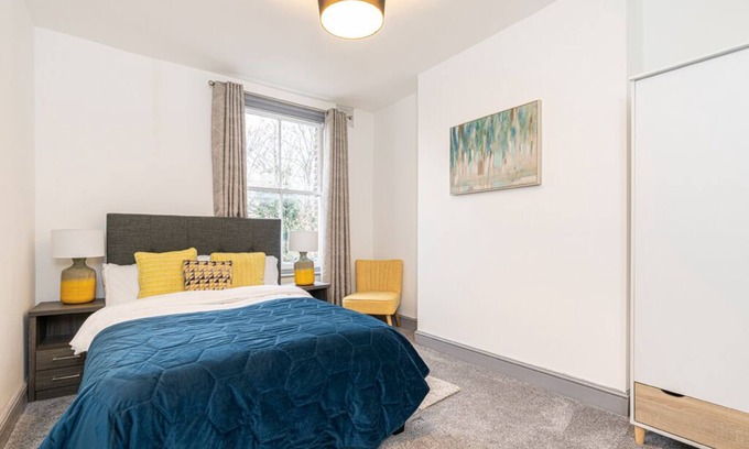 Queen's Park Apartment | Lovely new 2 bed in Maida Vale Central London -BR