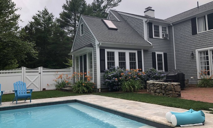 Osterville House | Lovely Osterville Home With New Gunite Pool and Beach Pass.