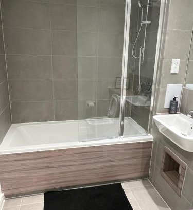 Gascoigne House | Lovely Private double room