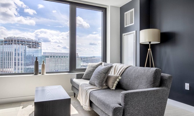 Seaport District Apartment | Lovely Seaport 1BR w/Gym, Pool, W/D, near Fan Pier, by Blueground