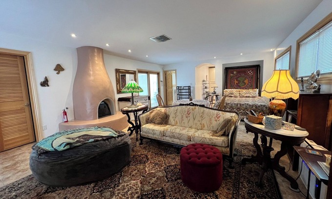 Cedar Crest Apartment | Lovely studio apartment at the base of Cibola National Forest in Cedar Crest