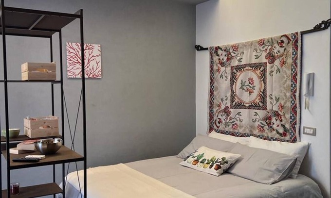 Old Town Apartment | Lovely studio apartment very close to the sea located in the historic center