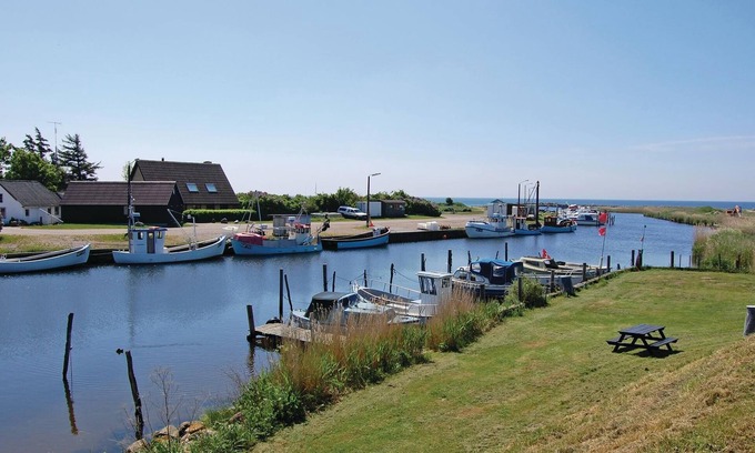 Kramnitse House | Lovely vacation home on the beach of Hummingen on Lolland.