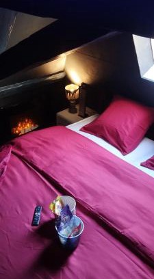 Saint-Amarin Apartment | LoveRoom thème cinéma