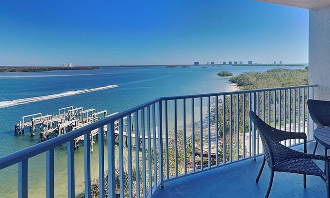 Fort Myers Beach Condo | Lovers Key Resort 403 | Mobility Friendly Oceanfront Condo with Balcony Dining +