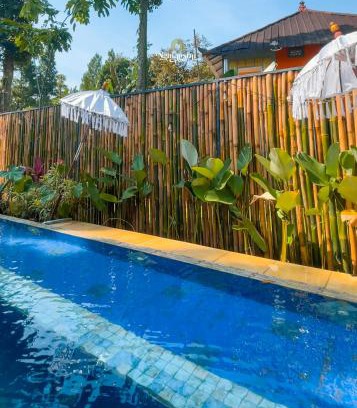 Megamendung Villa | Lovina by Nginapsini