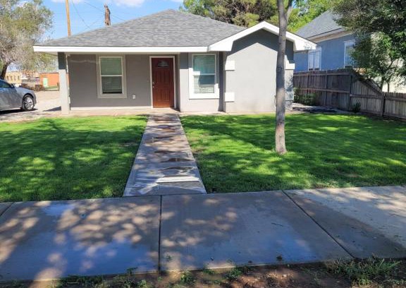 Roswell House | Loving, cozy and peaceful 2 bedroom home