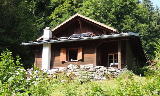Wilderswil Cabin | Lovingly furnished Alphüttli