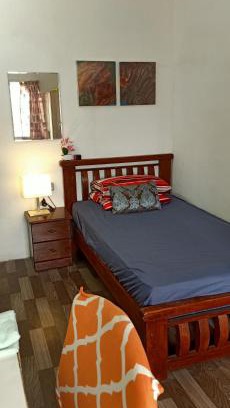 Batu House | Low Budget SuperSingleBed Bedroom in Aman Puri, Kepong