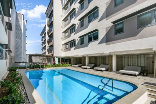 Buddina Hotel | Lowanna Beach Resort Kawana