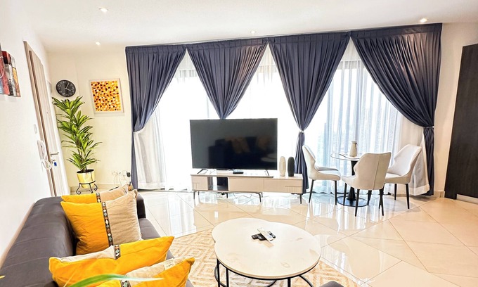 Cantonments Apartment | Loxwood House