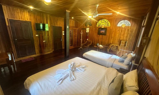 Luang Prabang House | Luangprabang KhounPhet Guesthouse