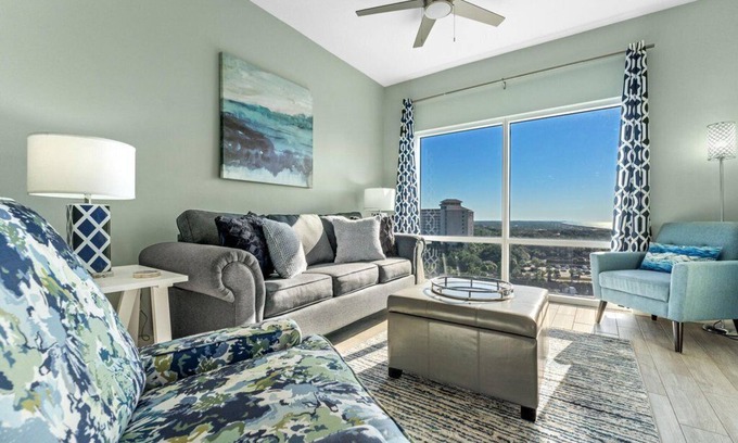 Sandestin Resort | Luau Beachside Condo With Ocean View at Sandestin Golf & Beach Resort