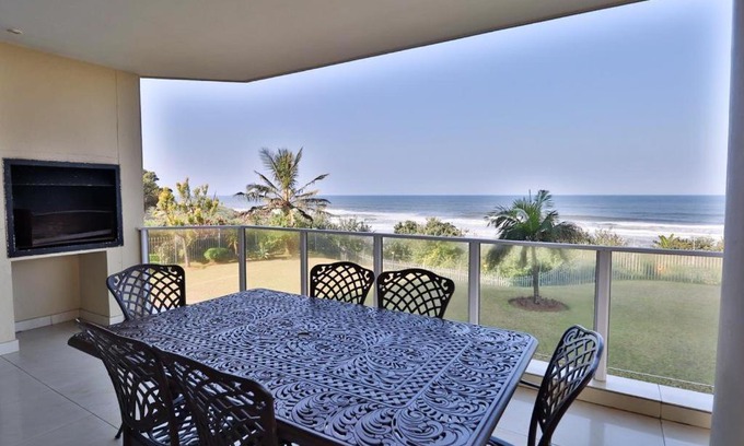 Margate Apartment | Luciensands 201 Lucien Beach Margate