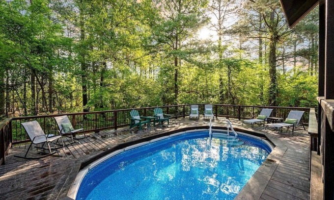 Broken Bow Cabin | Luck of the Irish Cabin, 3 BR, 3 Bath, Private Pool, Pet Friendly